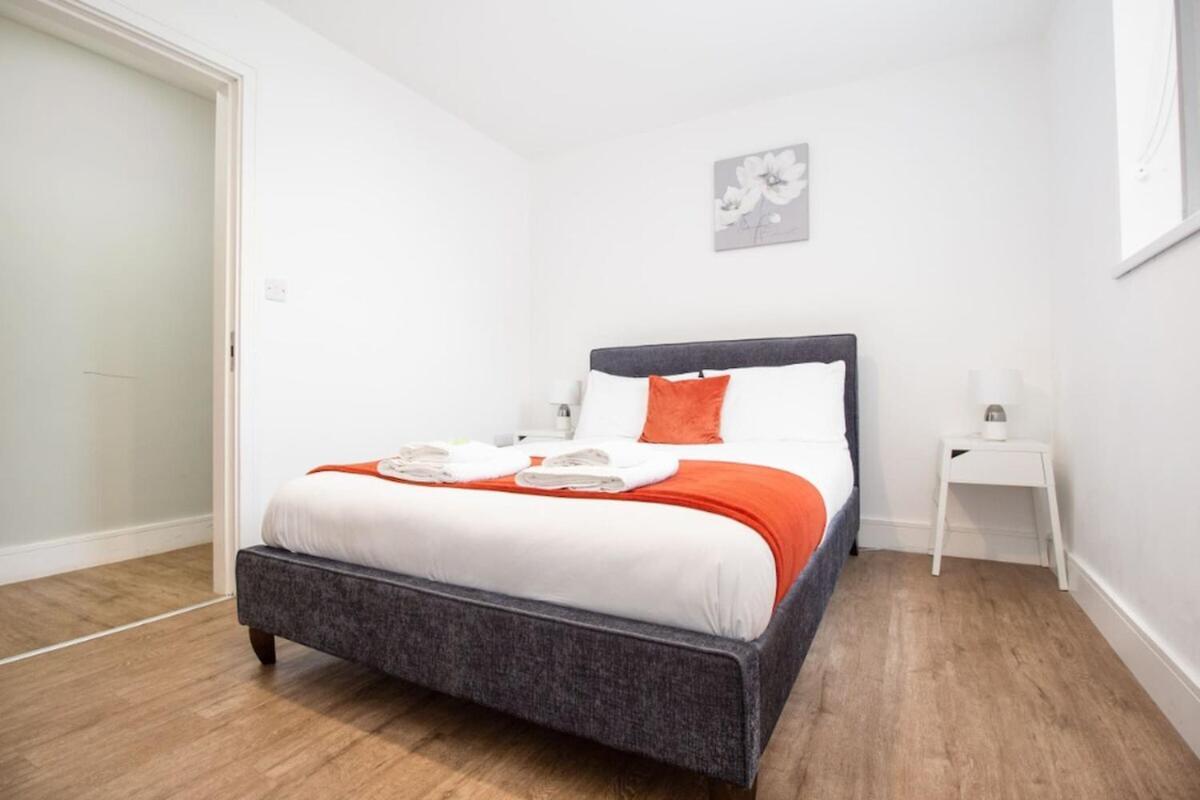 Sav Apartments Regent Leicester Room photo