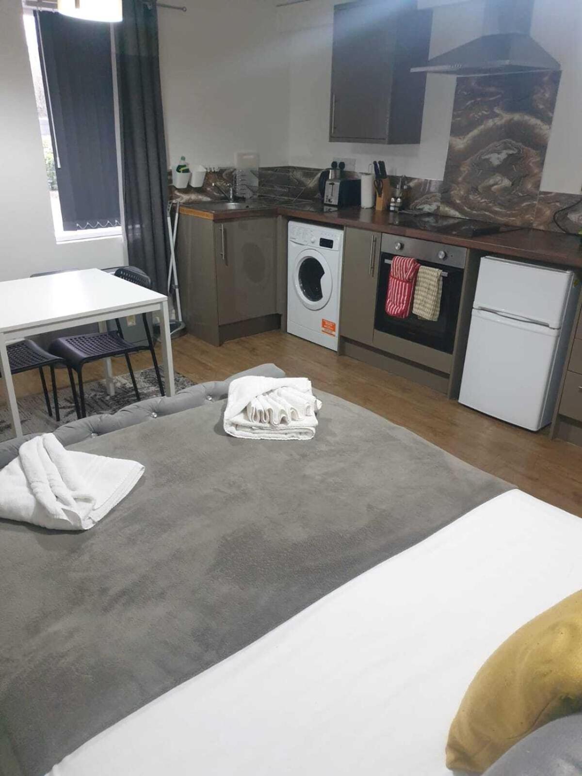 Sav Apartments Regent Leicester Room photo