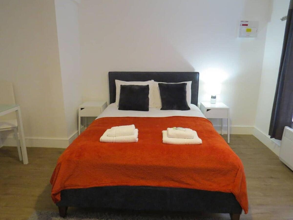 Sav Apartments Regent Leicester Room photo