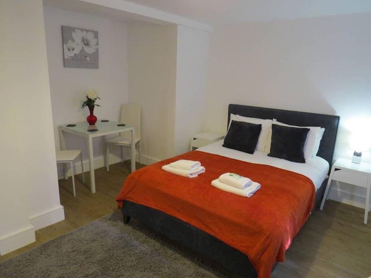 Sav Apartments Regent Leicester Room photo